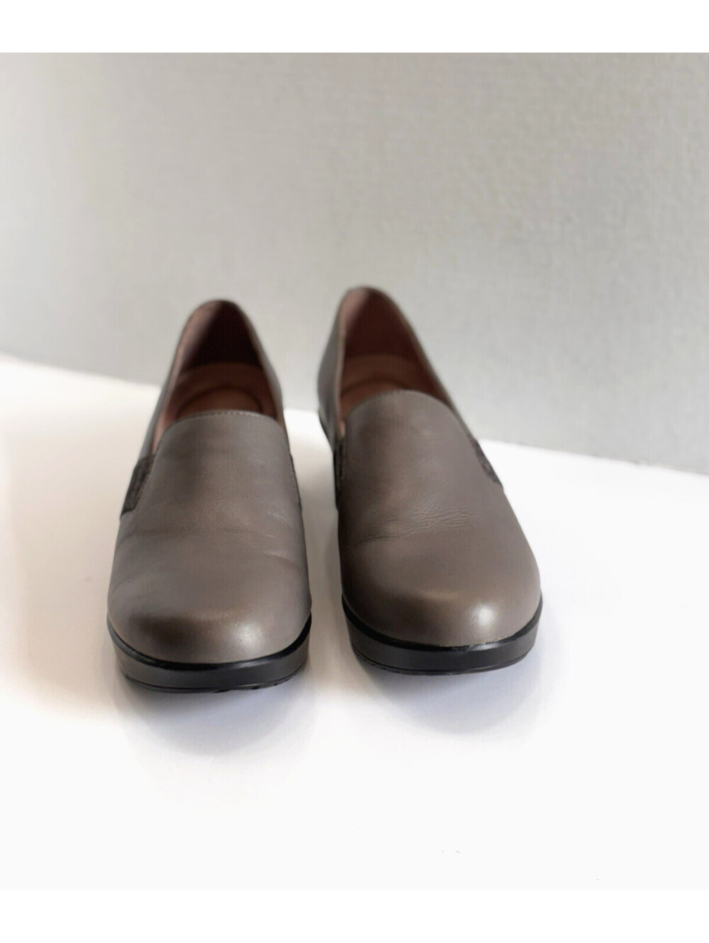 Dansko Jessica Women's Gray Leather Slip On Clogs Comfort Shoes Size 39/ US 8.5 - Picture 4 of 16